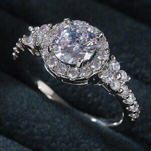 🌸Classic Engagement Anillos Pure CZ Wedding Beautiful Ring for Women, L101